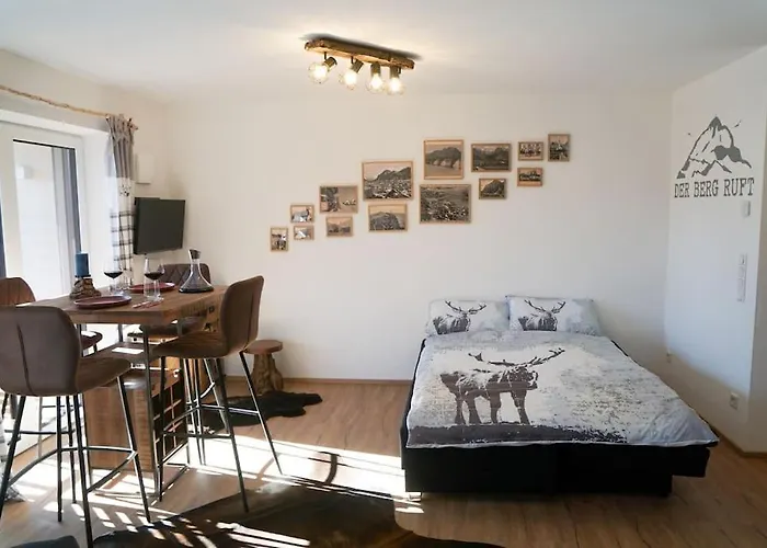 Appartement Wendelstein Mit Bergblick Im Inntal - Zentral & Ruhig *