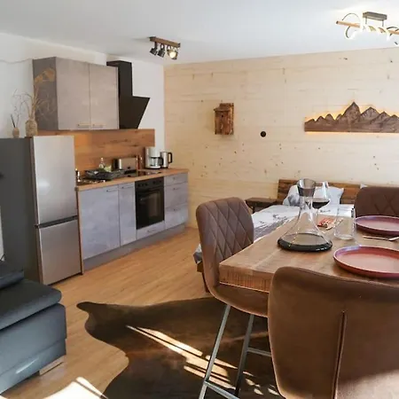 Wendelstein Mit Bergblick Im Inntal - Zentral & Ruhig Apartment Flintsbach